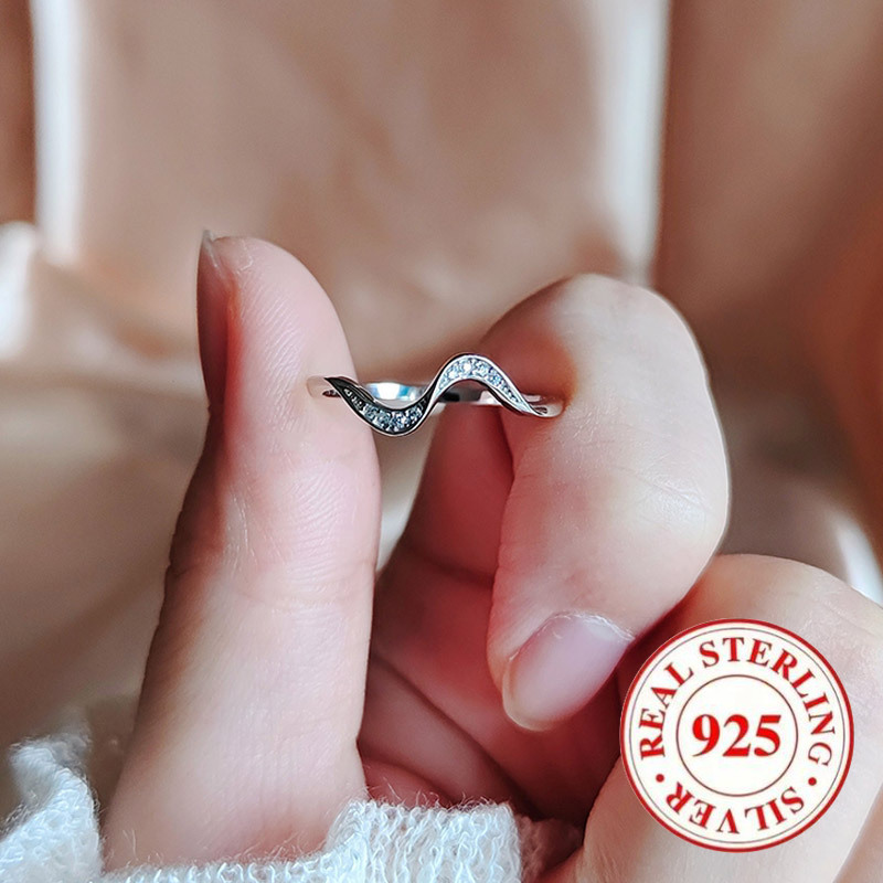 Women's 925 Silver Wave Ring, Elegant Fashion Design